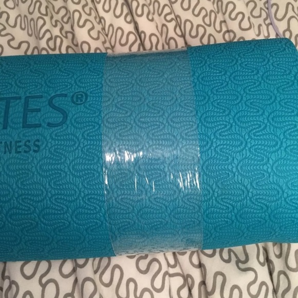 Merrithew Stott Pilates Mat - Picture 3 of 8